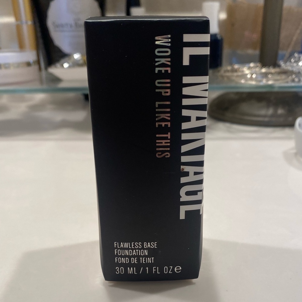 Il Makiage “woke up like this” 060 new in box